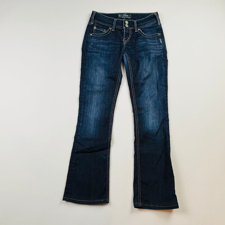Silver "Kingston" Jeans - Size Women's 25 Waist/32 Length (10 Youth)