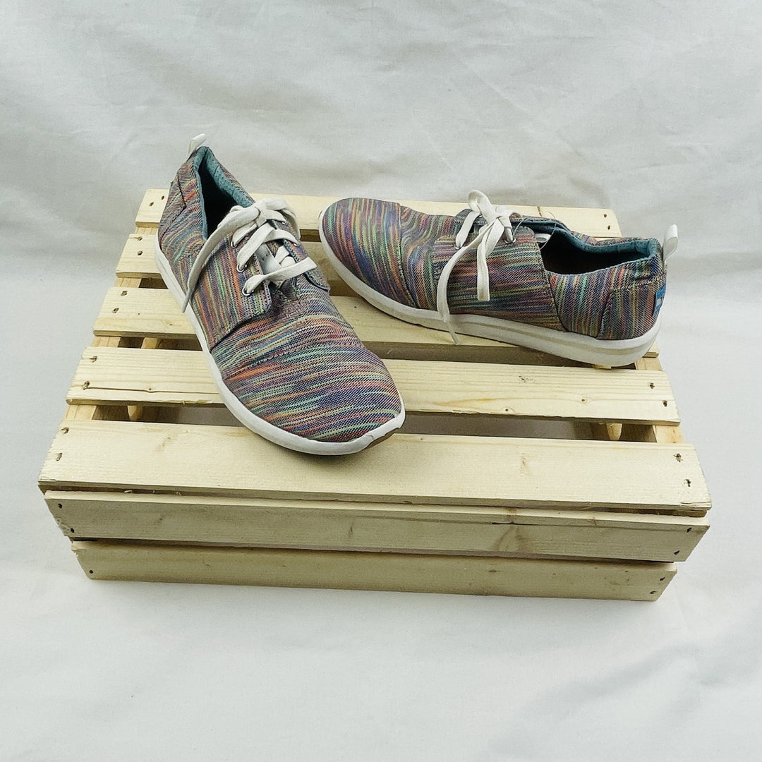 Toms Shoes - Size 8.5 Women (7 Youth)