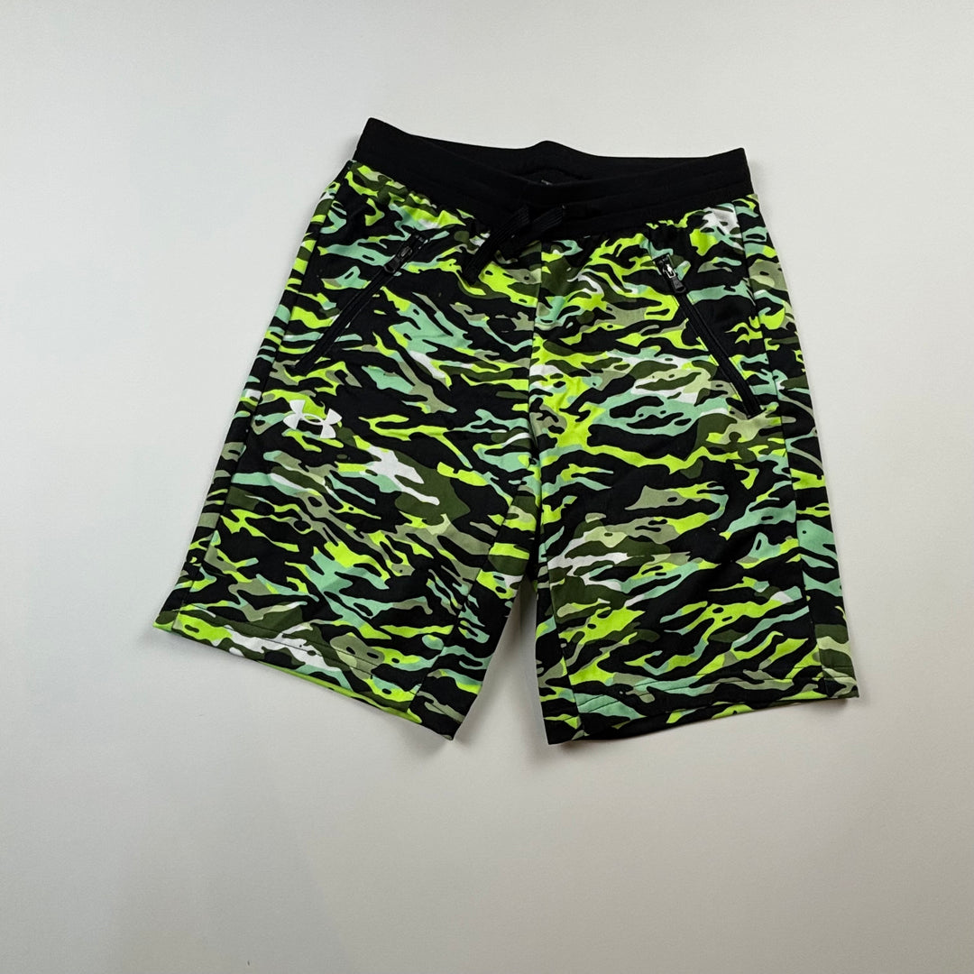 Under Armour Shorts - Size Youth Medium (10/12Y)