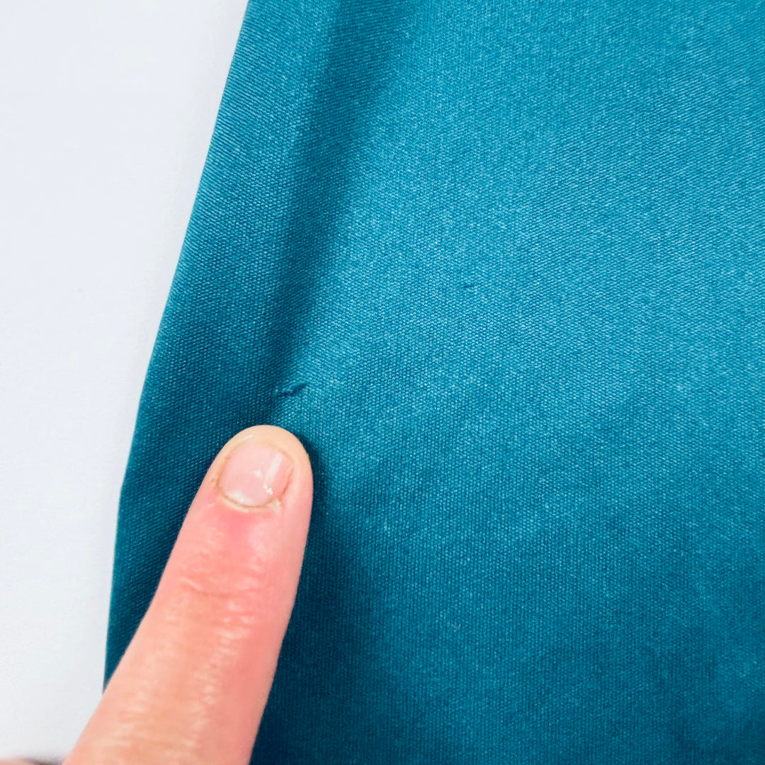 Under Armour Long Sleeve Shirt - Size Youth Medium (10/12Y)