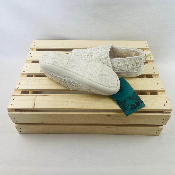 Toms Inca White Metallic Shoes - Size 2 Youth