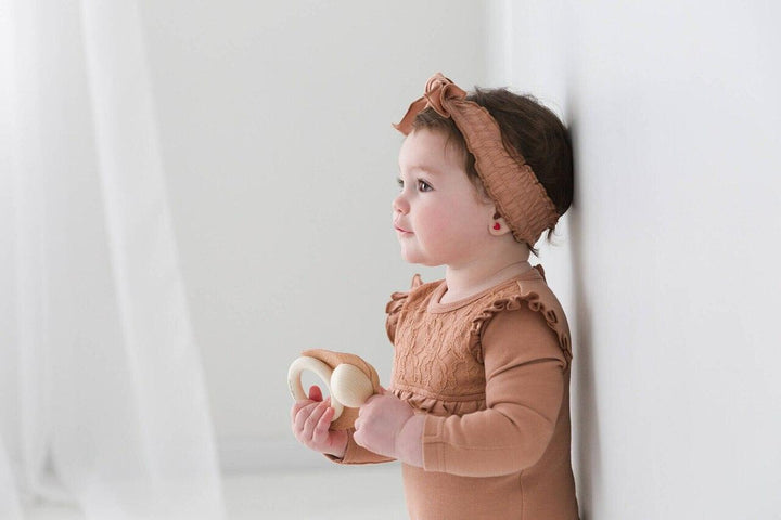 L'oved Baby - Organic Smocked Tie Headband - Pitter Patter Boutique