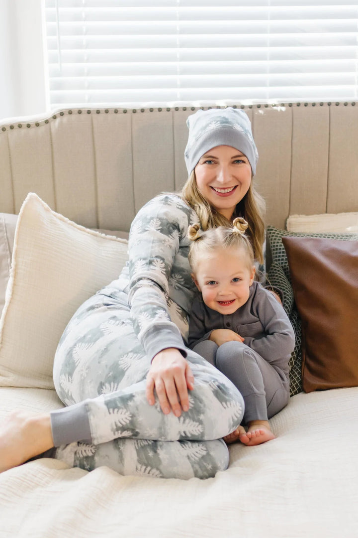 L'oved Baby - Holiday Women's 2 piece Lounge Set with Cap Organic Cotton - Pitter Patter Boutique