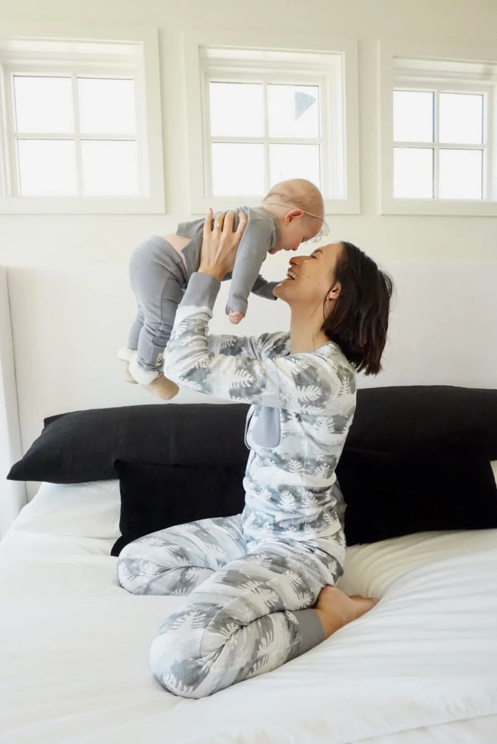 L'oved Baby - Holiday Women's 2 piece Lounge Set with Cap Organic Cotton - Pitter Patter Boutique