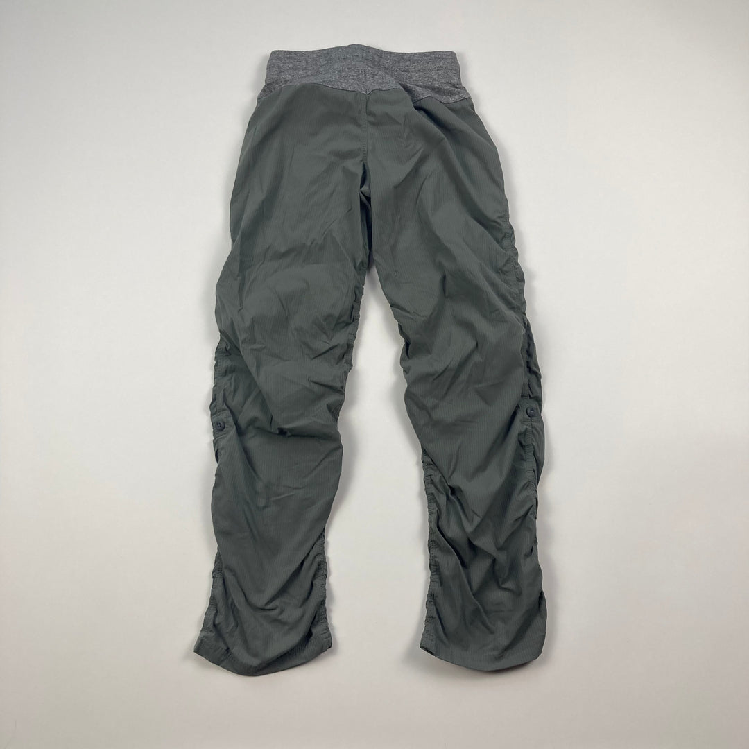 Ivivva "Live to Move" Pants - Size 10Y - Pitter Patter Boutique