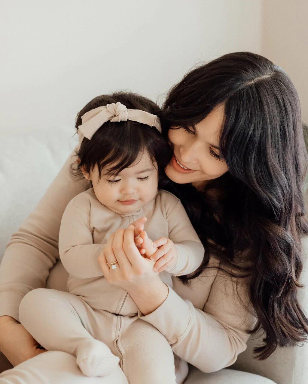 L'oved Baby - Organic Smocked Tie Headband - Pitter Patter Boutique
