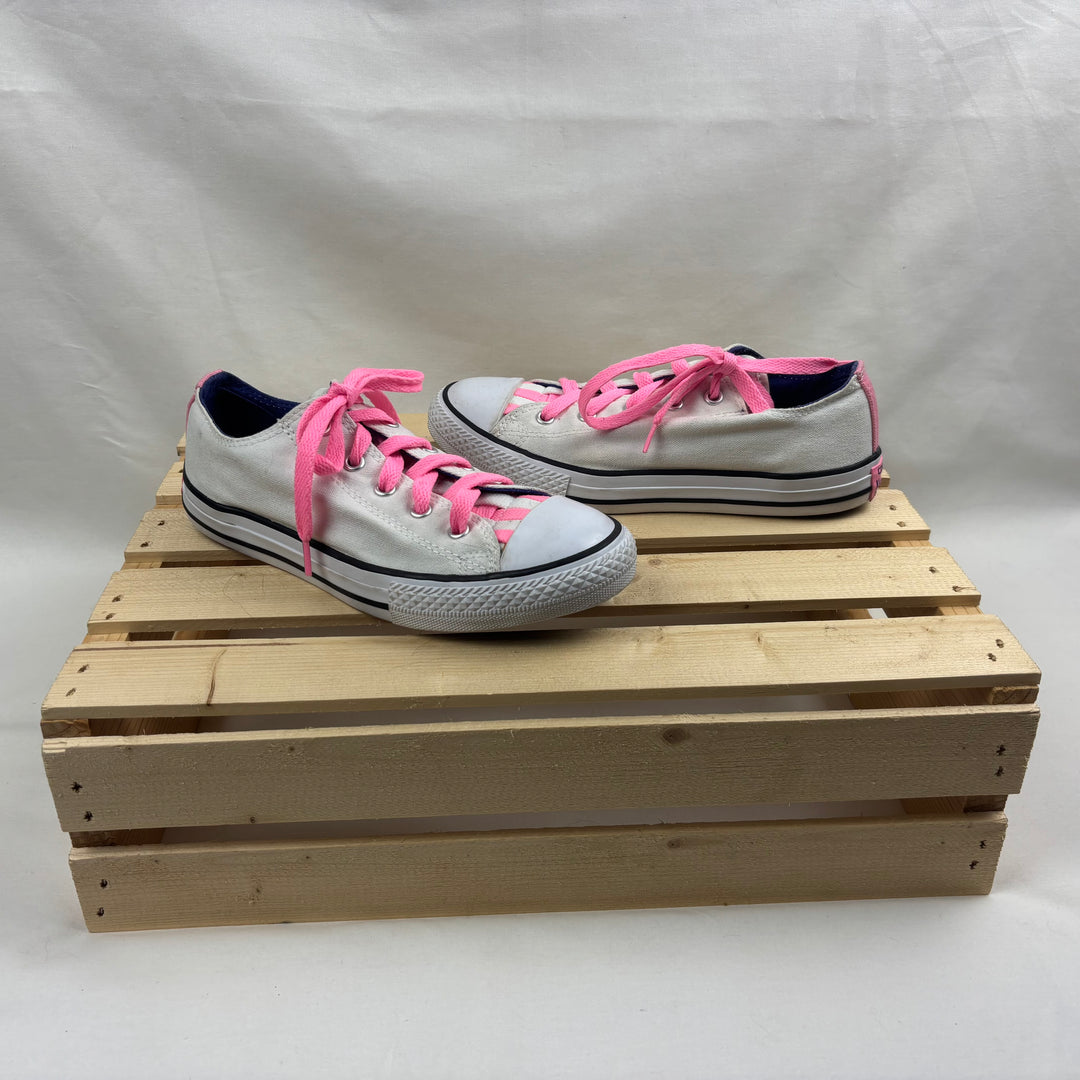 Converse Fashion Sneakers - Size 3 Youth