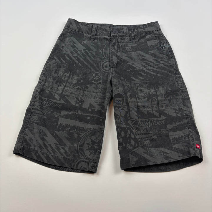 Quiksilver Shorts - Size 25 Waist (9-10 Youth)