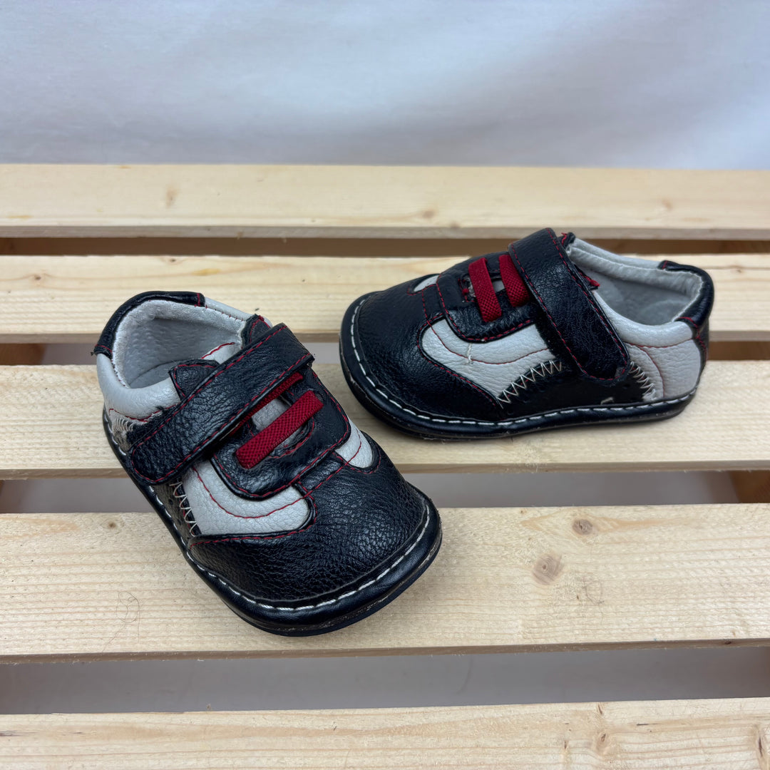 Jack and Lily Baby Shoes - Size 6-12 Months (Size 3)