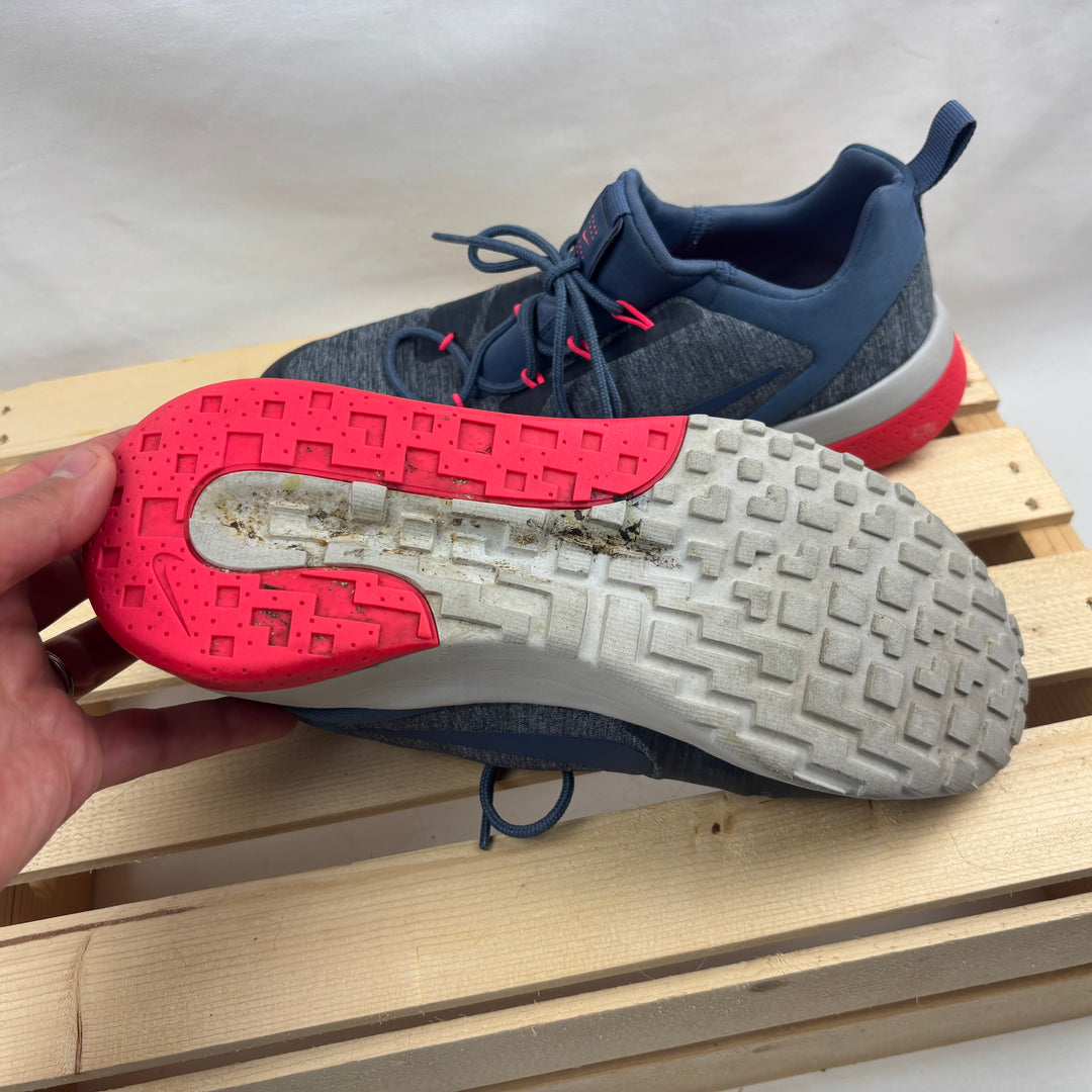 Nike Athletic Shoes - 8 Women (40 EU or 6.5 Youth)