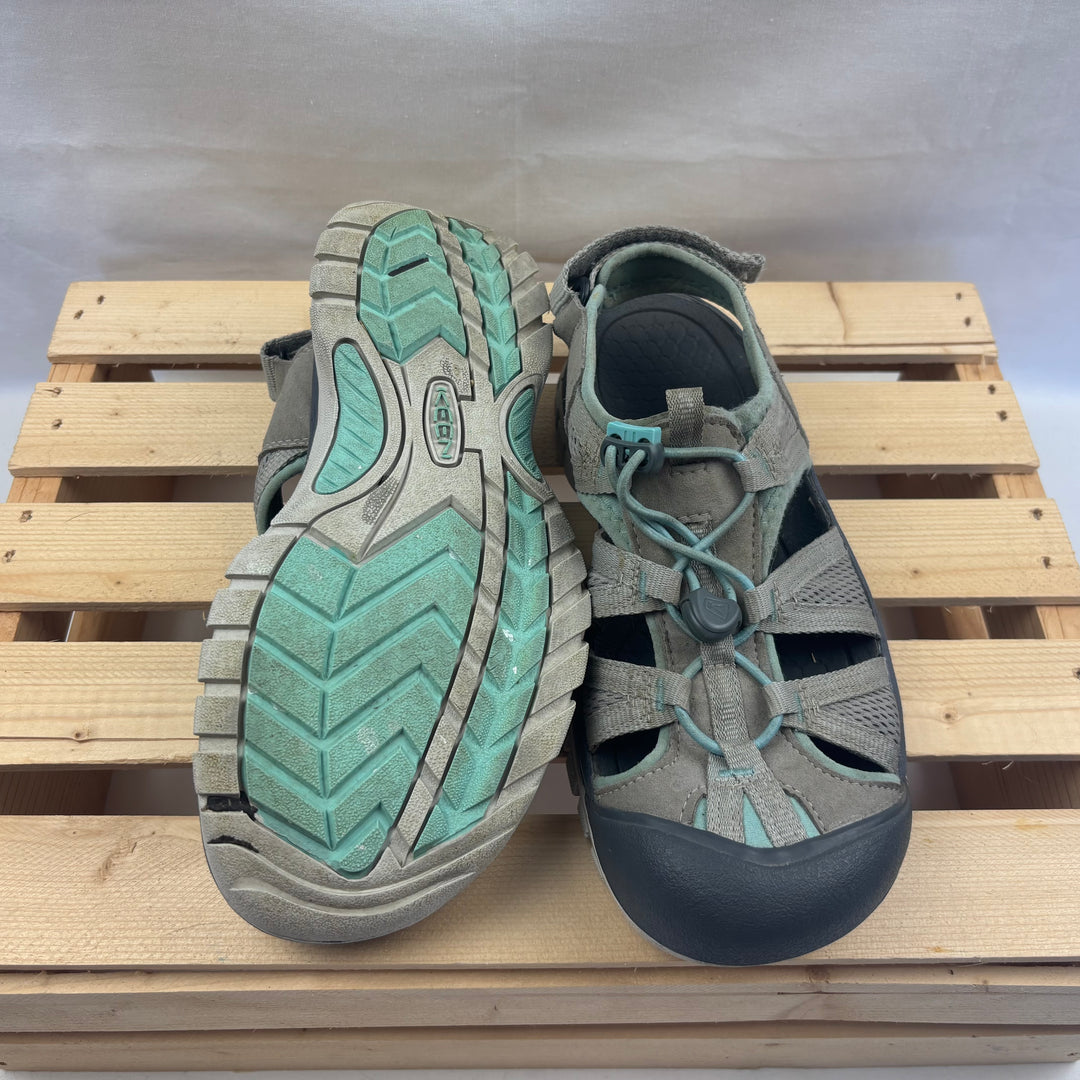 Keen Sandals - Size 8 Women&