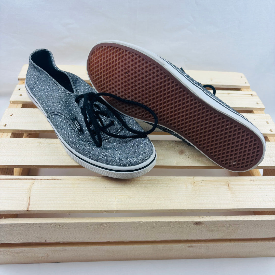 Vans Shoes, Size 8 Women's (or 6.5 Youth)