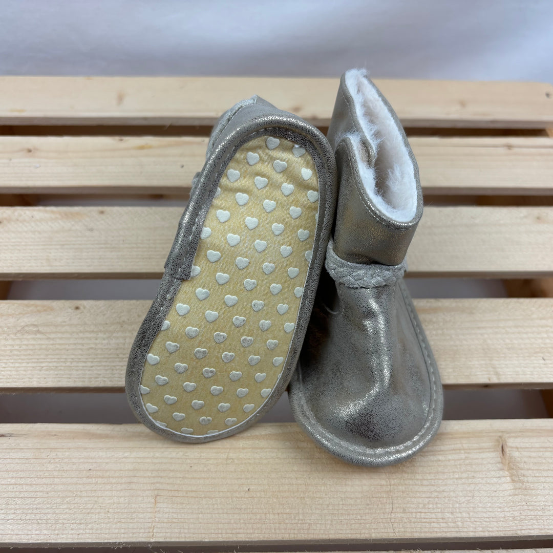 Joe Fresh Baby Booties -  Size 4 Toddler (12-18m)