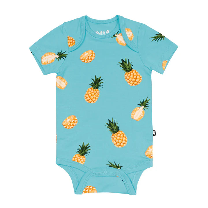 Kyte Baby - Short Sleeve Bamboo Bodysuit (12-18M & 18-24M)
