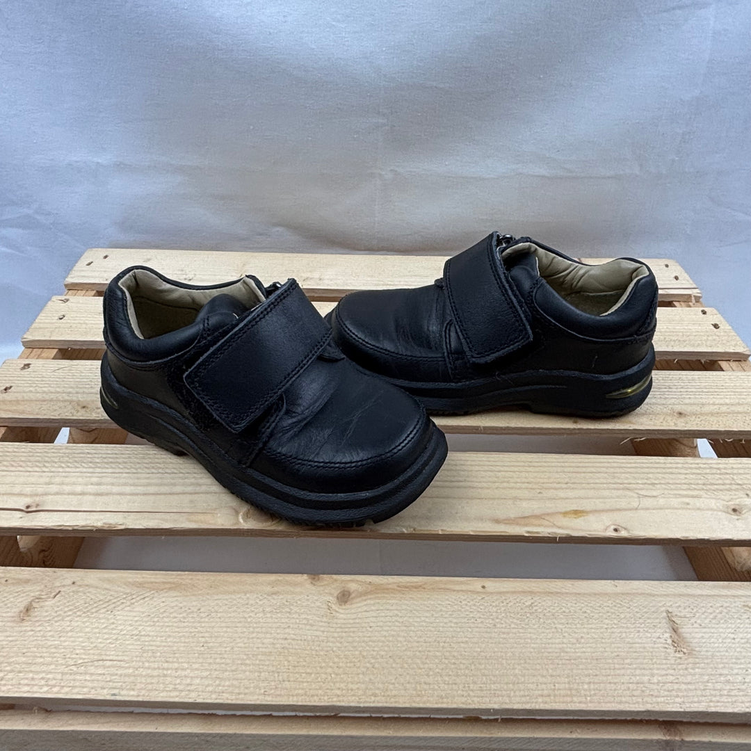 Stride Rite Leather Dress Shoes -  Size 7 Toddler (23.5 EUR)