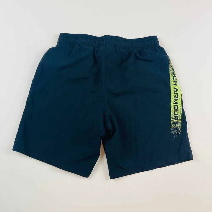 Under Armour Athletic Shorts - Size Youth Large (14-16Y)