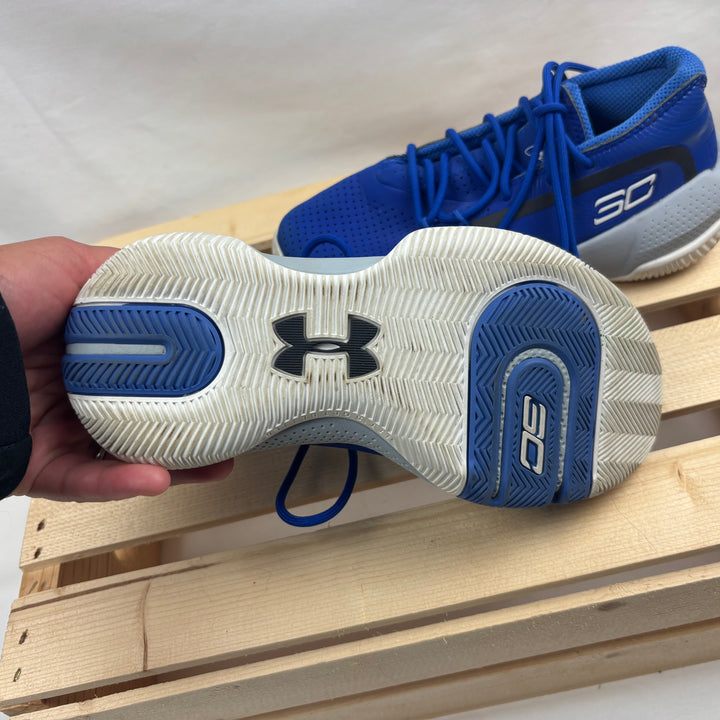 Under Armour Athletic Sneakers - Size 2 Youth