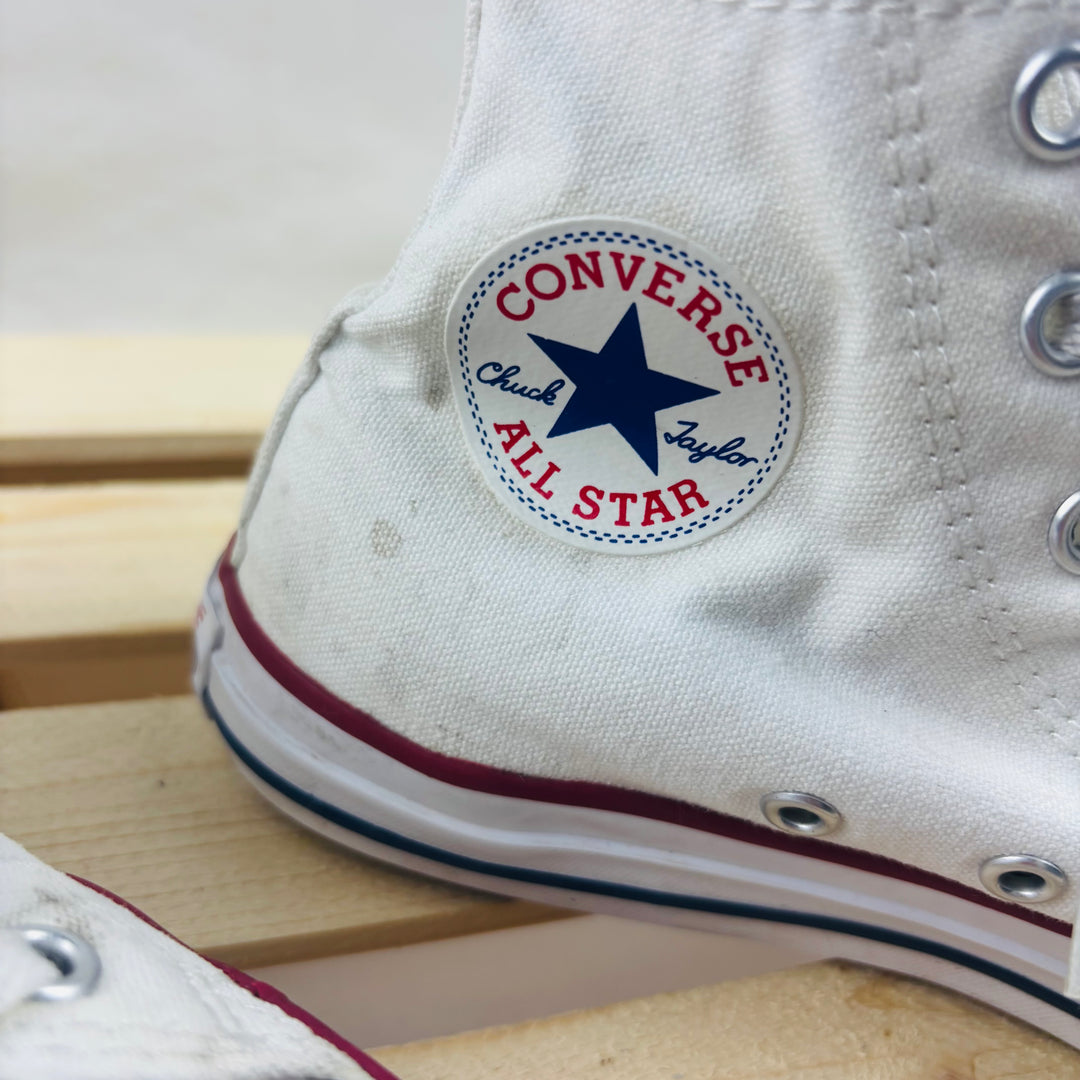 Converse Hi-top Shoes - Size 3 Youth