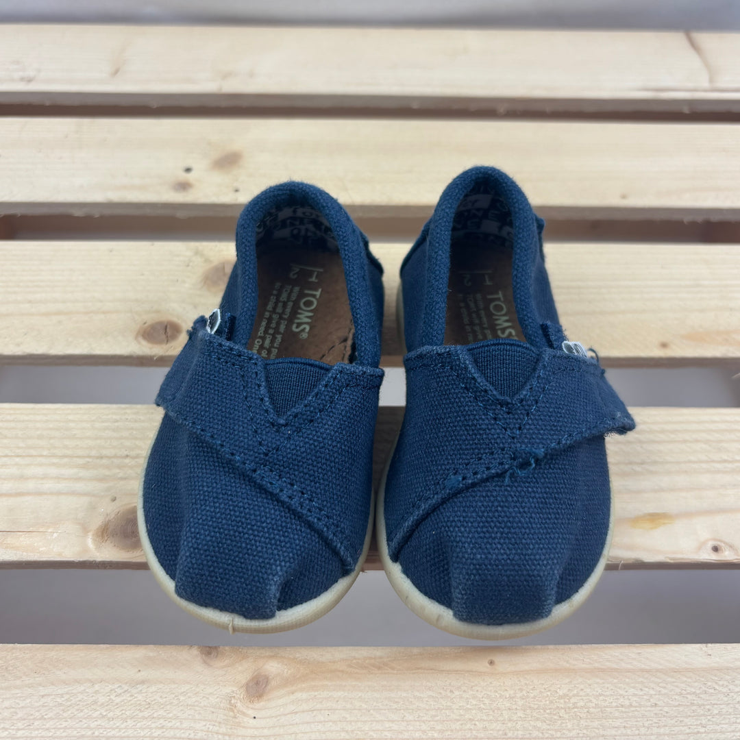 Toms Shoes - Size 2 Baby (3-6M)