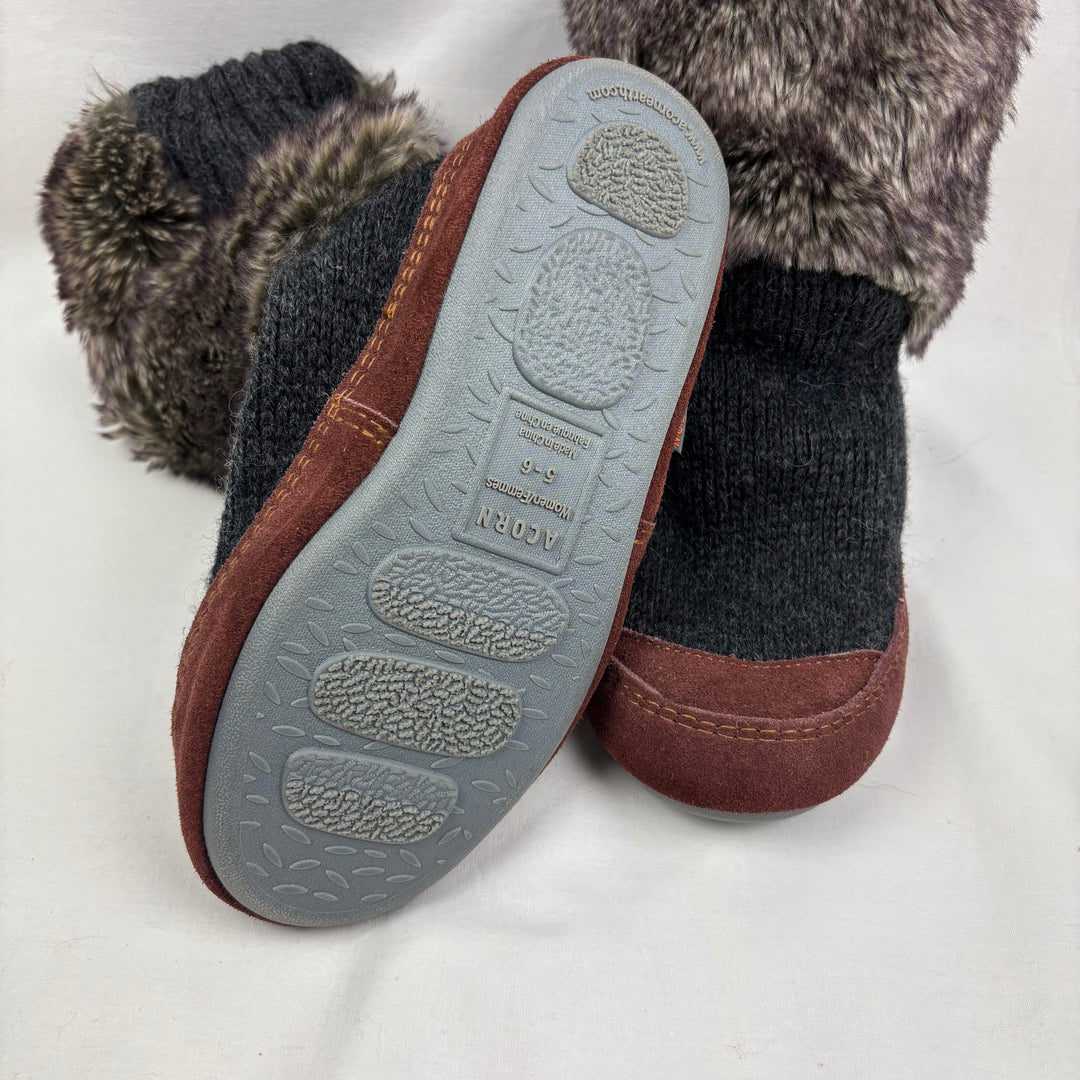Acorn Earth Slippers - Size 5-6 Women&