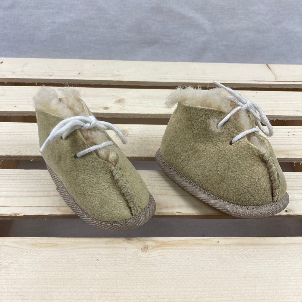 Sheepskin Baby Booties - Size 0-3 Months (Size 1) - Pitter Patter Boutique