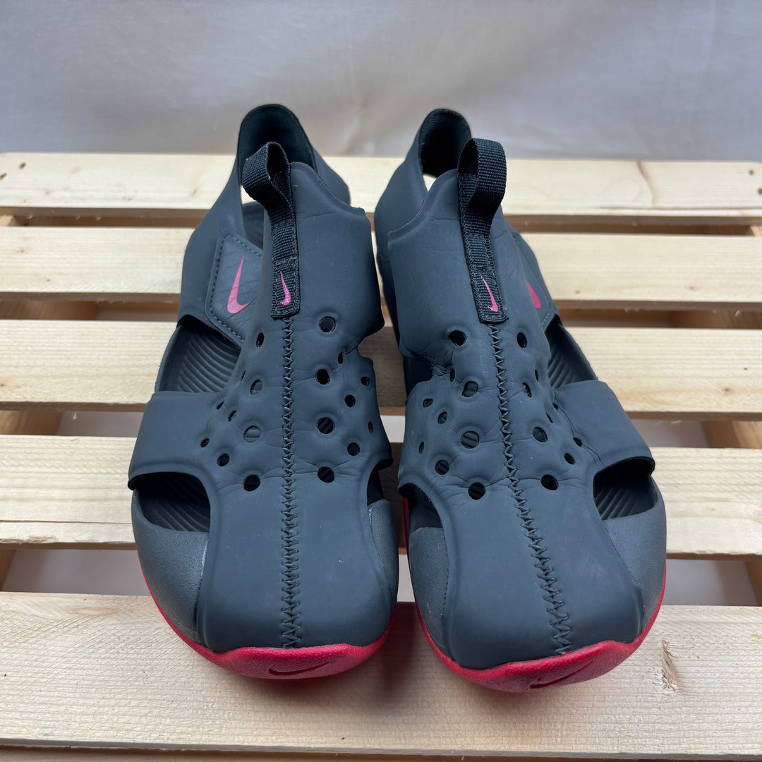 Nike Kids Sandals - Size 2 Youth