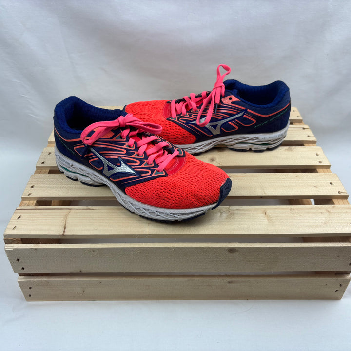 Mizuno Running Shoes - 6.5 Women (37.5 EU or 5 Youth)