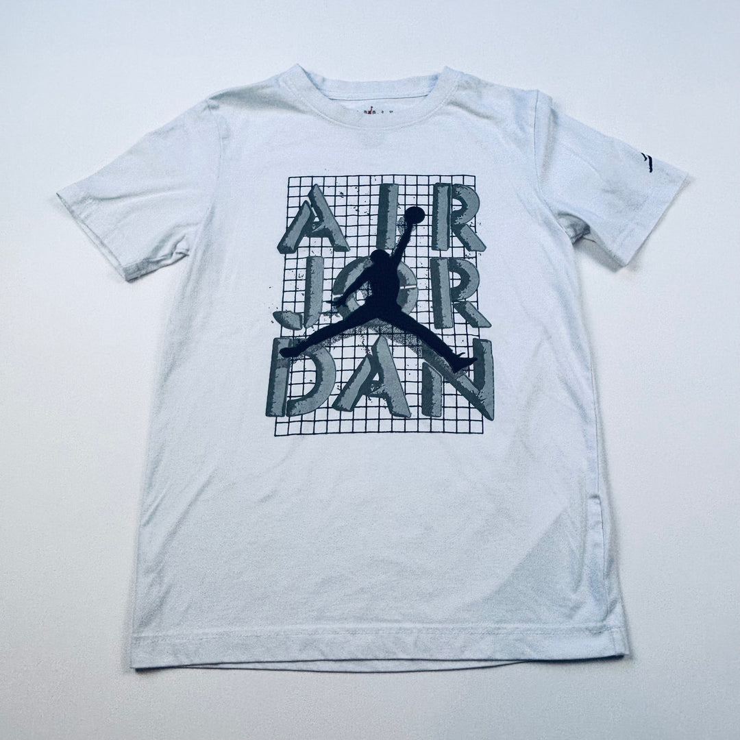 Air Jordan T-Shirt - Size Youth Medium (10-12Y)