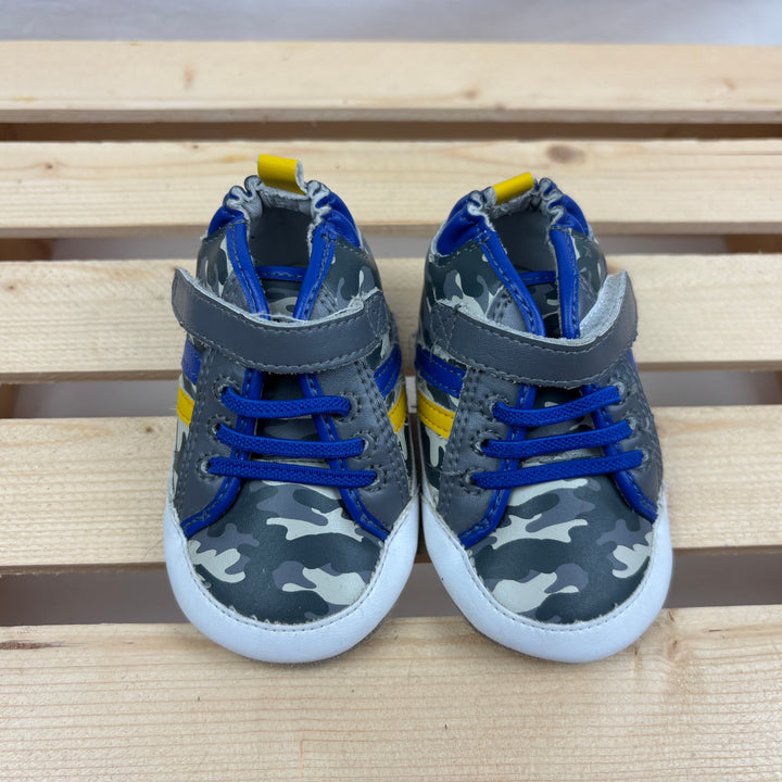 Robeez Baby Shoes - Size 3 Baby/Toddler (6-12M)