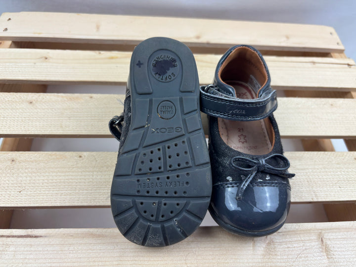 Geox Kids Mary Jane Shoes -  Size 5.5 Toddler (21 EU)