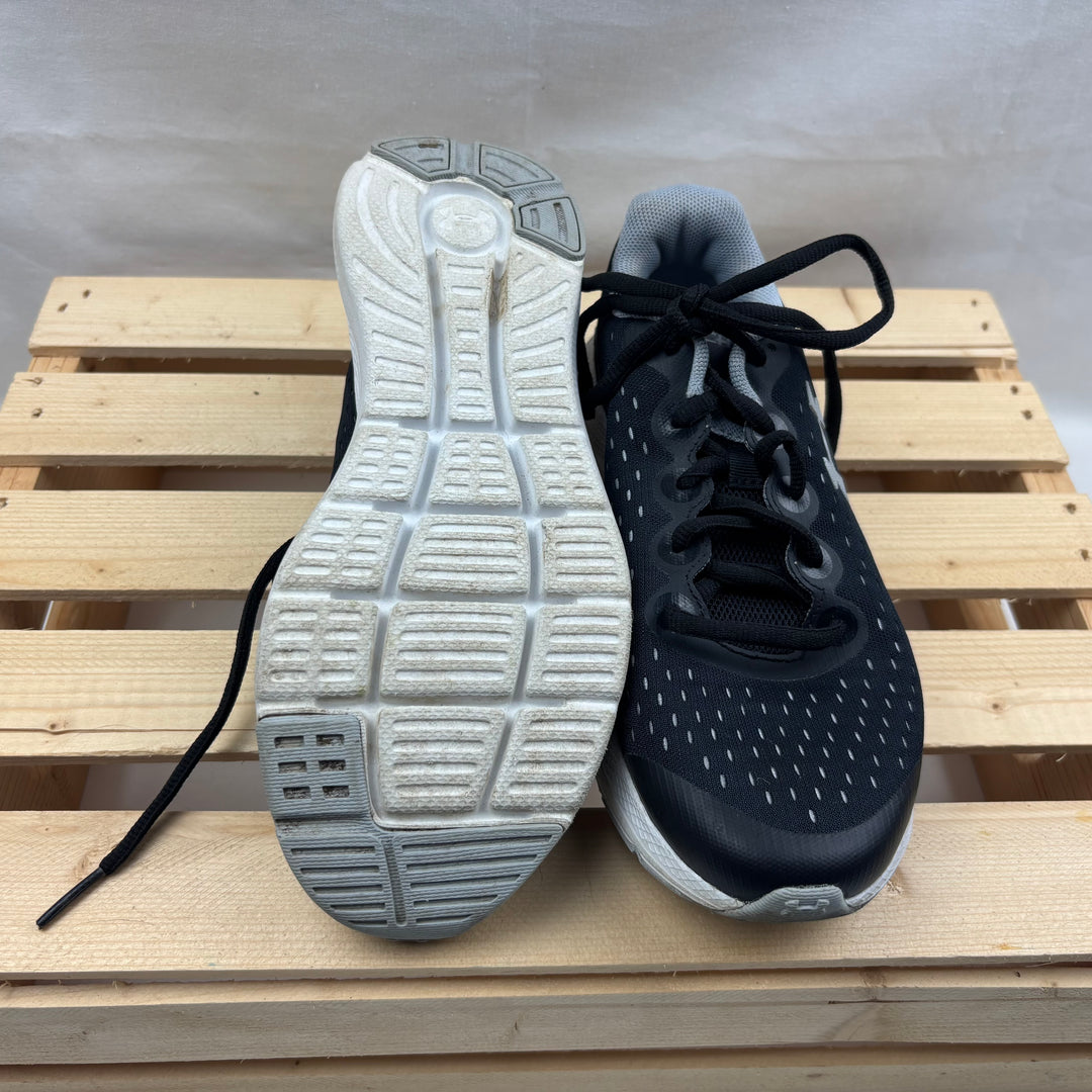 Under Armour Kids Athletic Sneakers - Size 4 Youth