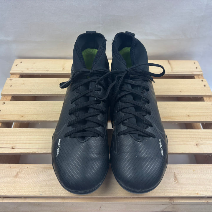 Nike Kids Soccer Cleats - Size 4 Youth