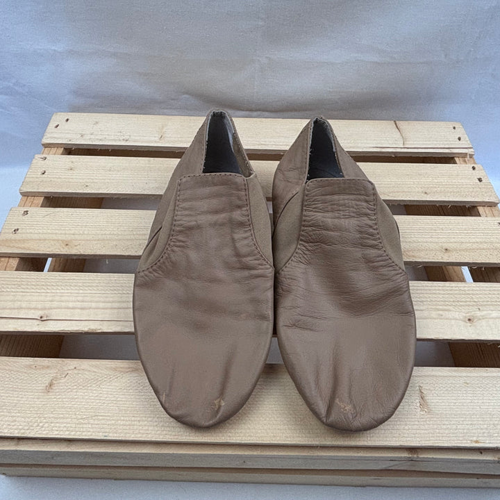 Bloch Tan Leather Jazz Shoes - Size 5 Women&