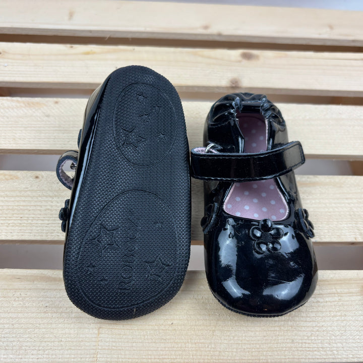 Robeez Baby Shoes - Size 4 Baby/Toddler (12-18M)