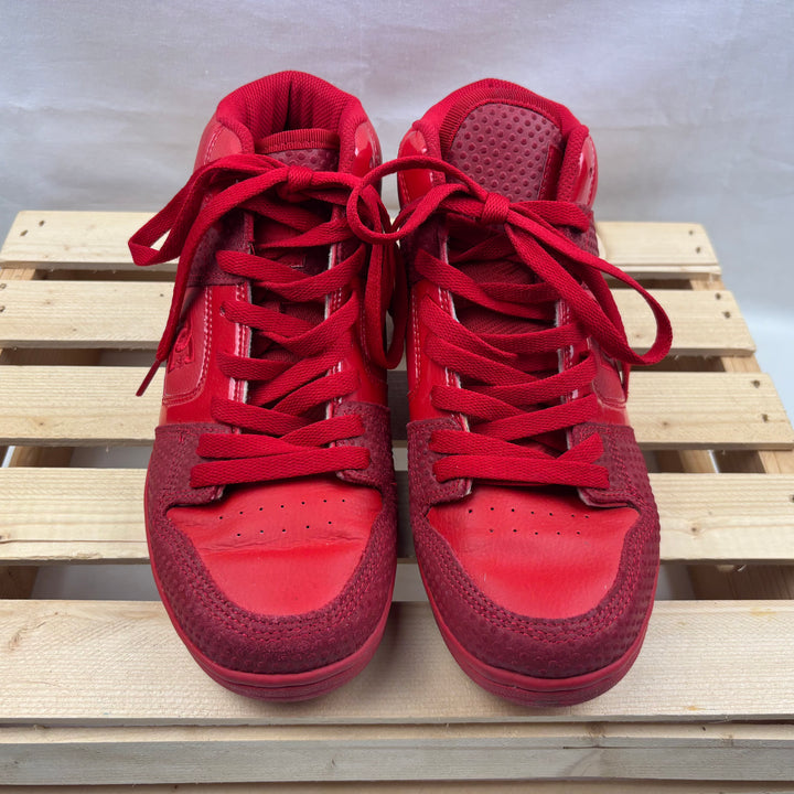 DC High Top Shoes -  Size 7 Men&