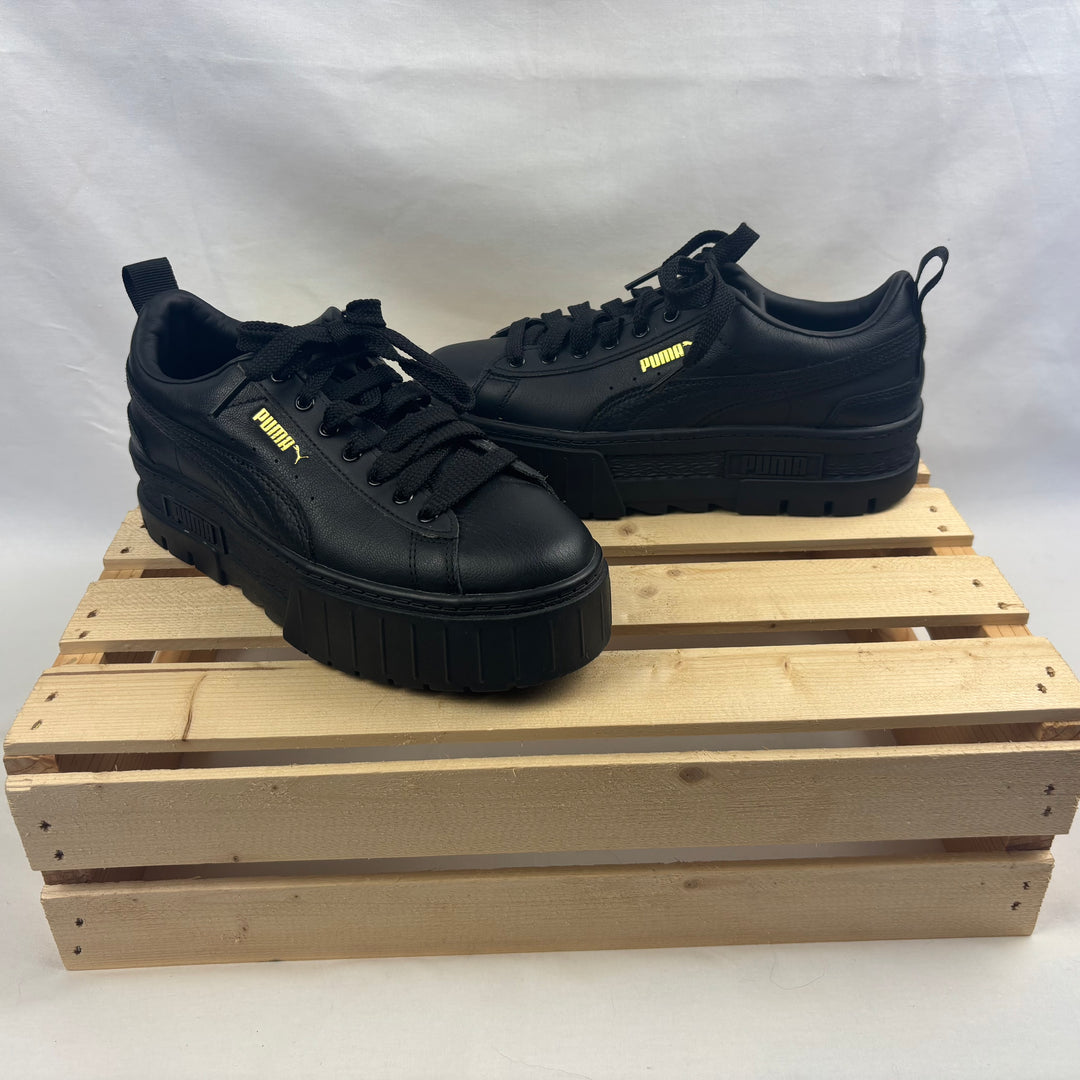 Puma Mayze Classic Platform Sneakers - Size 7 Women&