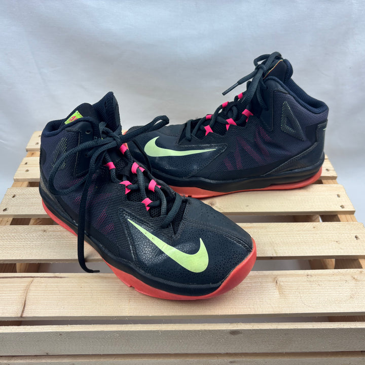 Nike "Airmax Stutter Step 2" High Tops - Size 5 Youth