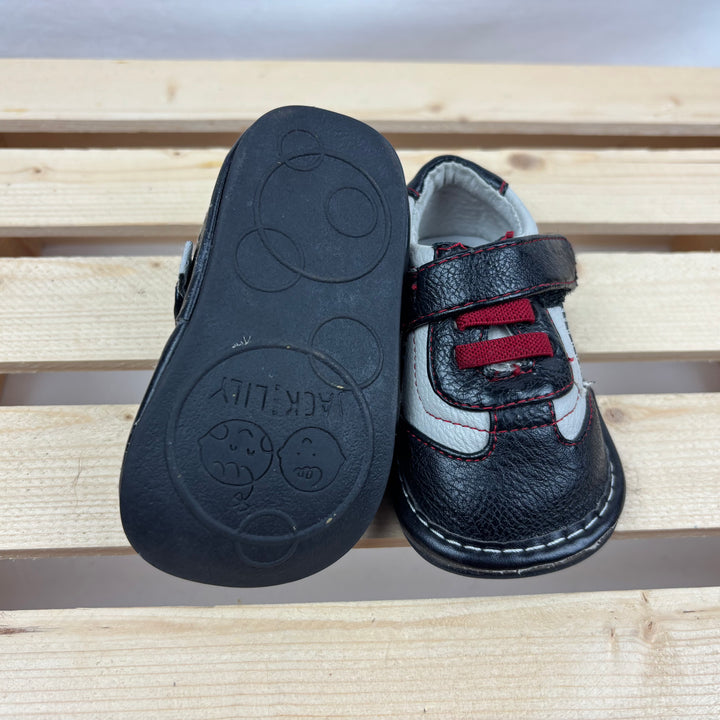 Jack and Lily Baby Shoes - Size 6-12 Months (Size 3)