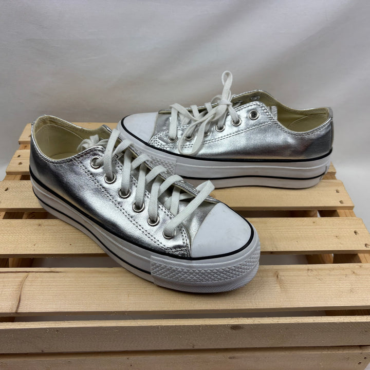 Converse Shoes - Size 6 Women&