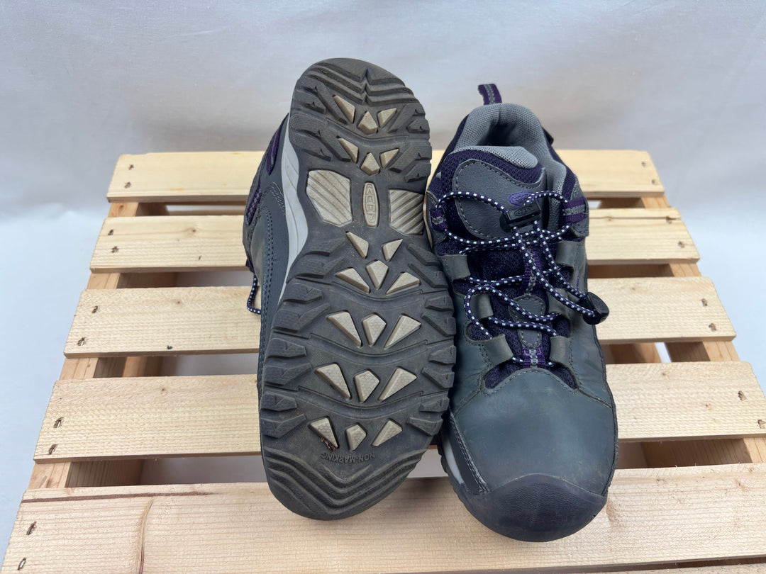 Keen Big Kids "Targhee" Hiking Shoes - Size 3 Youth (35 EU)