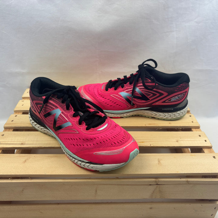 New Balance Running Shoes - Size 5 Youth (37.5 EUR)