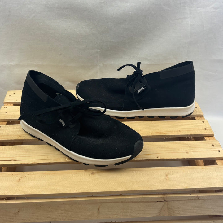 Native "AP Chukka Hydro" Boot - Size 4 Youth