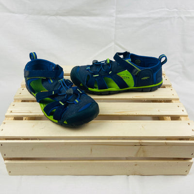 Keen Sandals - Size 4 Youth