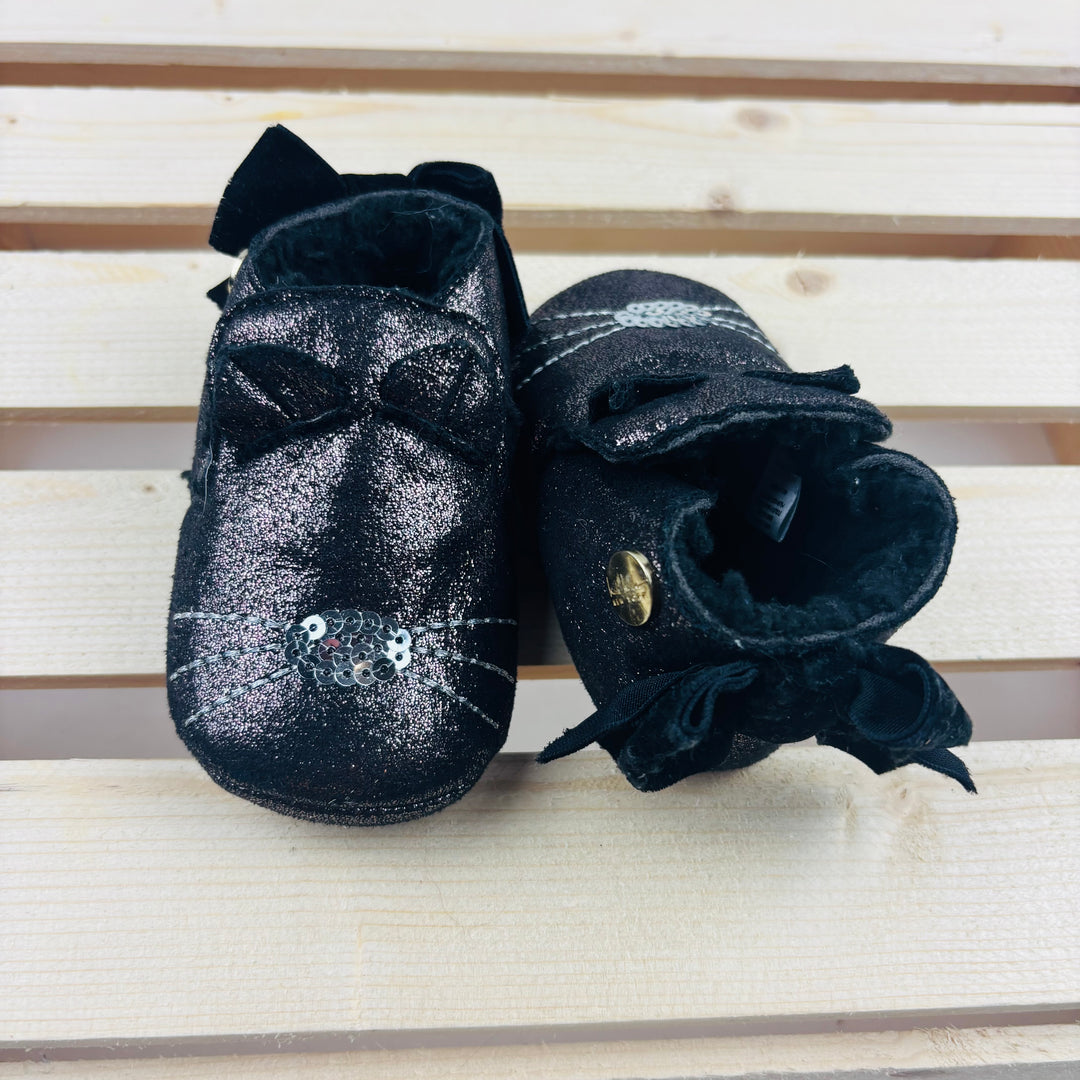 Nicole Miller Slip On Crib Shoes - Size 6-12 Months