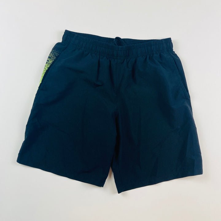 Under Armour Athletic Shorts - Size Youth Large (14-16Y)