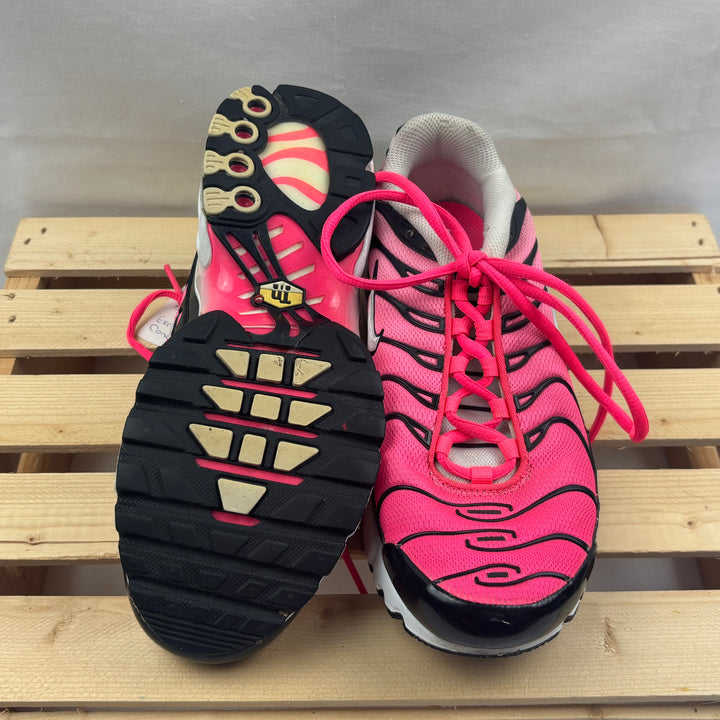 Nike Air Max Vivid Pink Running Shoes - Size 6 Youth