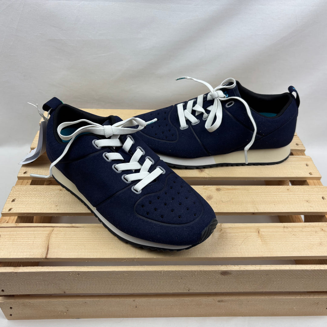 Native "Cornell" Shoes - Size 5.5-6 Women&