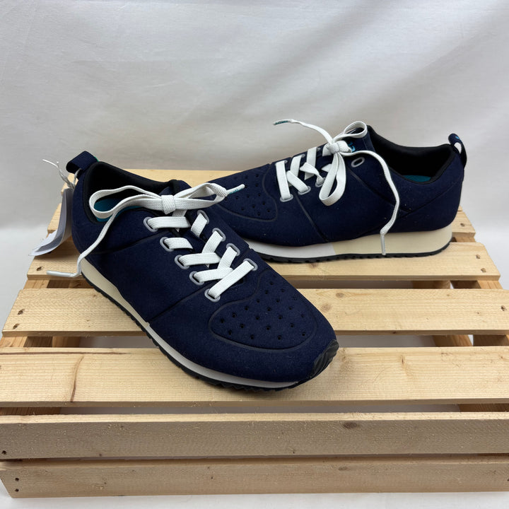 Native "Cornell" Shoes - Size 5.5-6 Women&