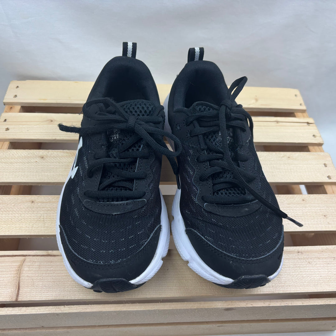 Under Armour Kids Running Shoes - Size 5 Youth