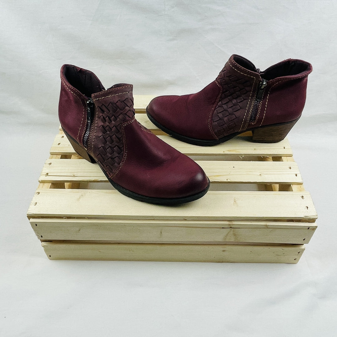 Planet Earth Short Boots - Size 7 Women's